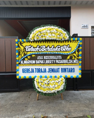 Papan Bunga Duka di Layana Indah