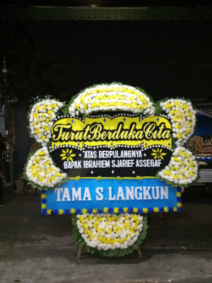 Papan Bunga Duka di Layana Indah